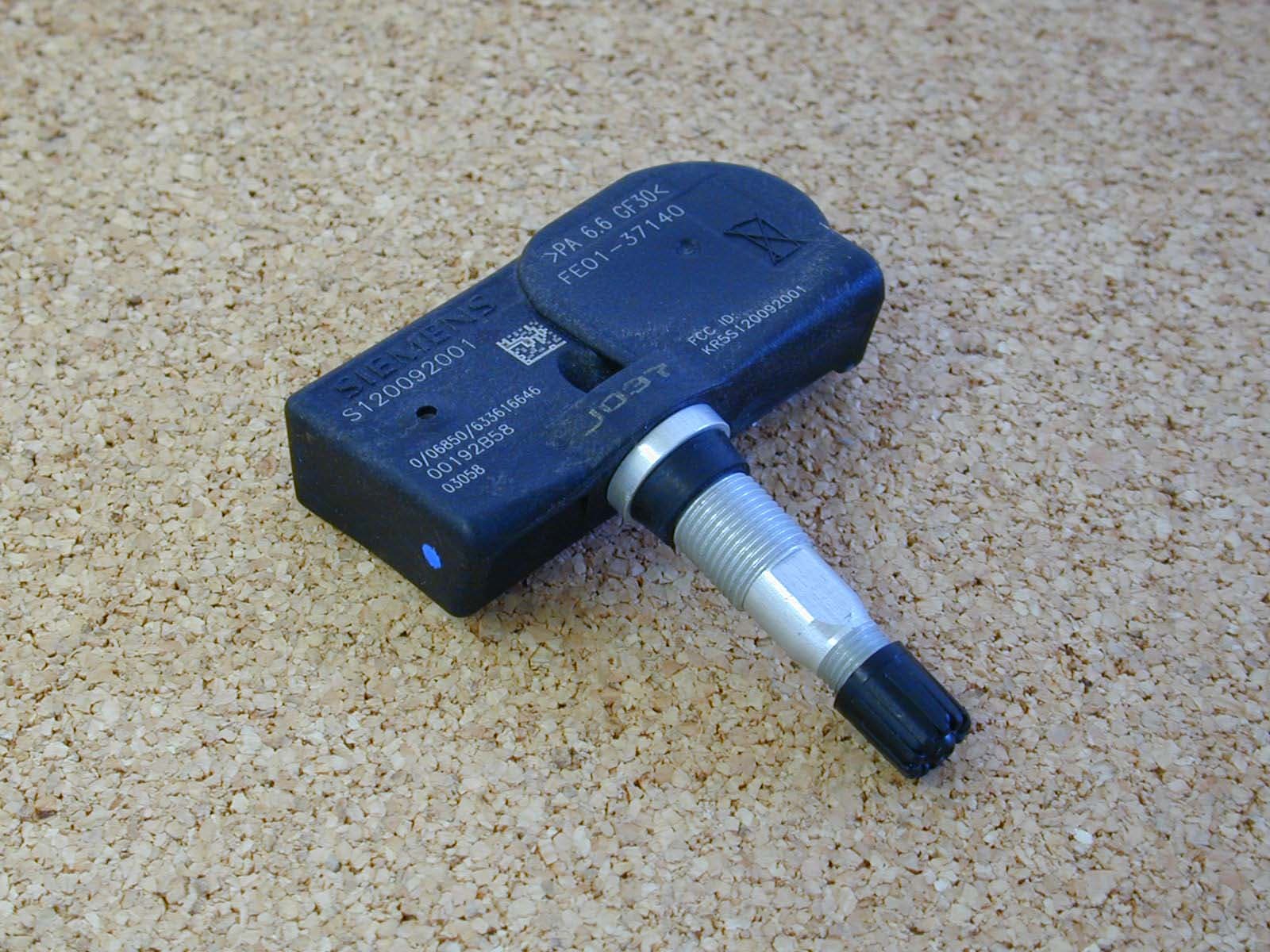 Tire Pressure Monitoring Transmitter - FCC ID KR5S120092001 - Continental Automotive Technologies GmbH (1)