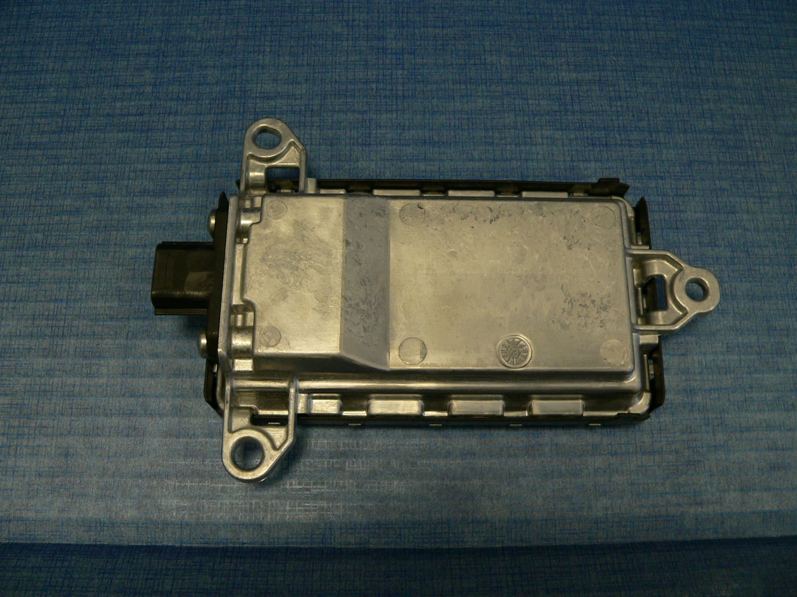 24 GHz Blind-Spot Radar Sensor - FCC ID KR5SV2007BSD - Continental Automotive Technologies GmbH