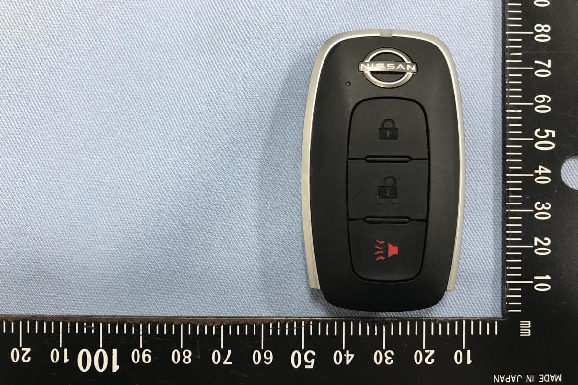 Radio Frequency Transmitter (Keyfob) - FCC ID KR5TXPZ1 - Continental Automotive Technologies GmbH (2)