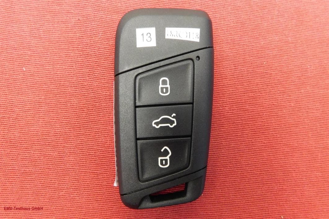 Remote Keyless Entry - FCC ID KR5VWFS14T - Continental Automotive Technologies GmbH (5)