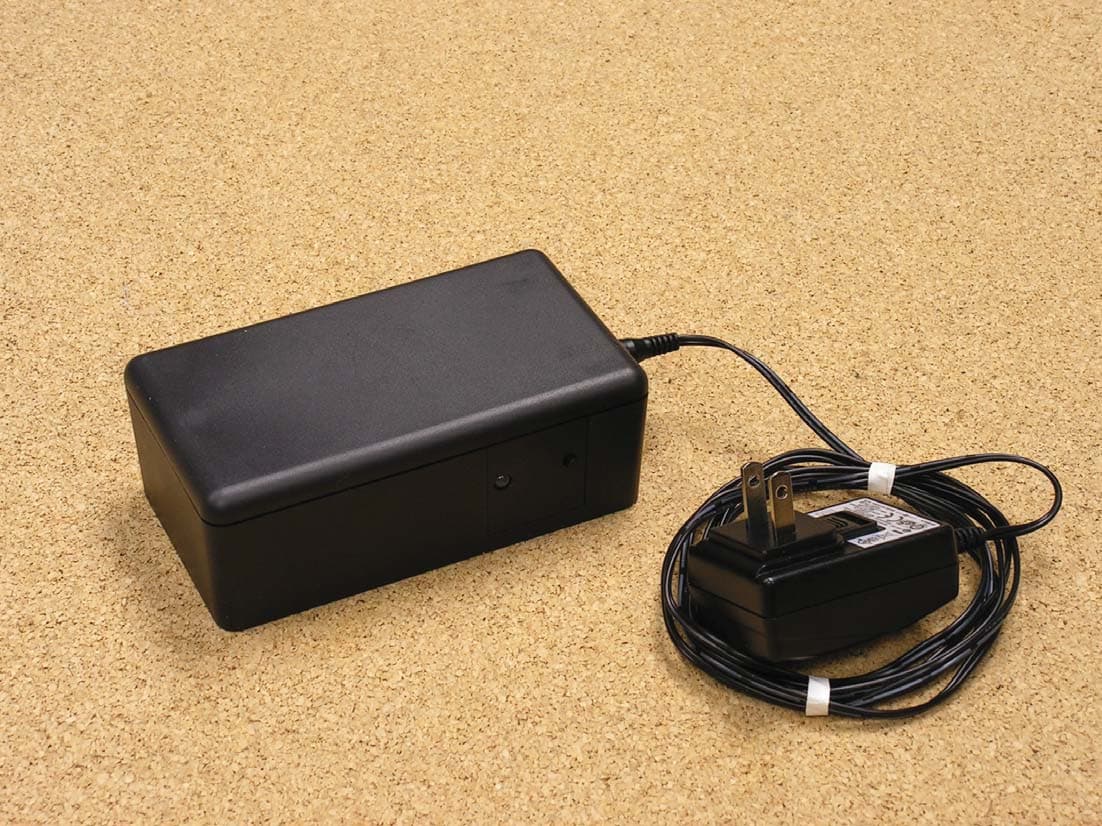 Remote Control Transmitter for Bed - FCC ID KSME1008500 - Raven Industries (2)