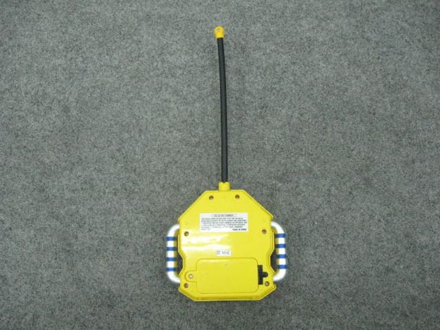 Remote Controller for Toy - FCC ID KTU-7280RC01 - Supertoys Industrial Co Ltd (2)