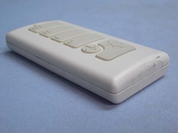Ceiling Fan Remote Controller(Transmitter) - FCC ID KUJCE10002 - Chungear Industrial Co Ltd (2)