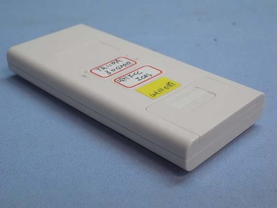 Ceiling Fan Remote Controller (Transmitter) - FCC ID KUJCE10007 - Chungear Industrial Co Ltd
