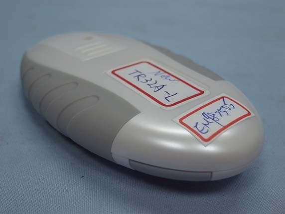 Ceiling Fan Remote Controller (Transmitter) - FCC ID KUJCE9810 - Chungear Industrial Co Ltd
