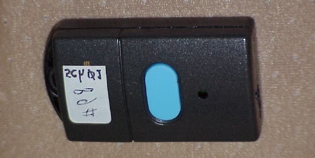 Remote garage door opener - FCC ID KUT68 - Capital Prospect Ltd (2)
