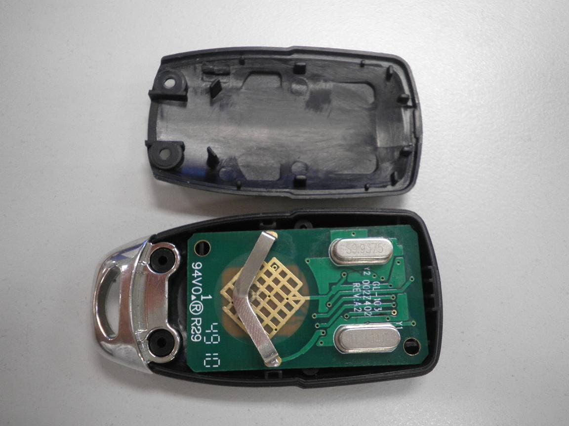 KEYCHAIN TYPE TRANSMITTER - FCC ID KUTMK318 - Capital Prospect Ltd