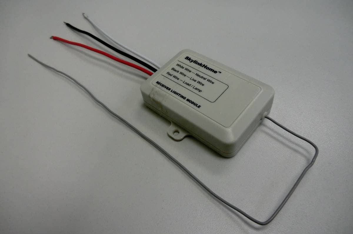 LIGHTING REMOTE CONTROL - FCC ID KUTMR318 - Capital Prospect Ltd