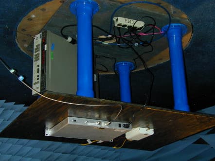 SMR repeater - FCC ID KUWINCELLSMR - Andrew Corporation (1)