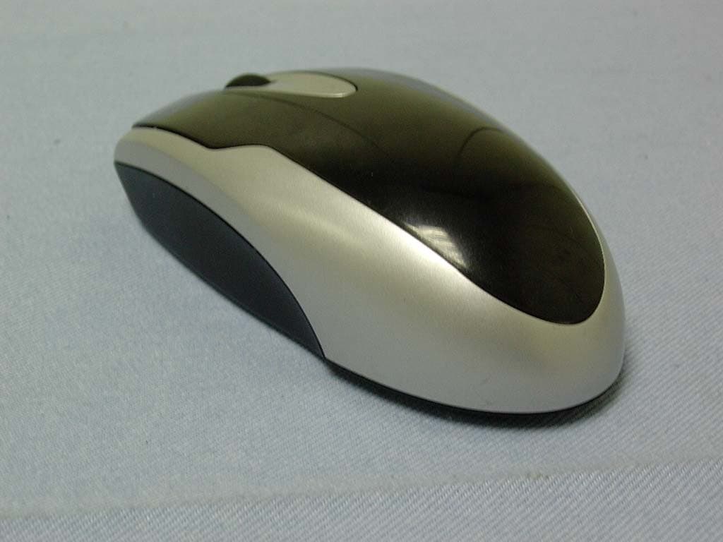 Wireless Mouse - FCC ID L2BACEKEY81M - Solid Year Co Ltd