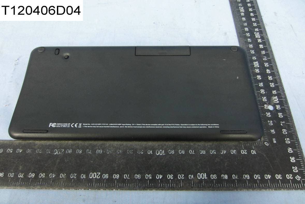 Wireless Bluetooth Keyboard - FCC ID L2BACK5332B - Solid Year Co Ltd (5)