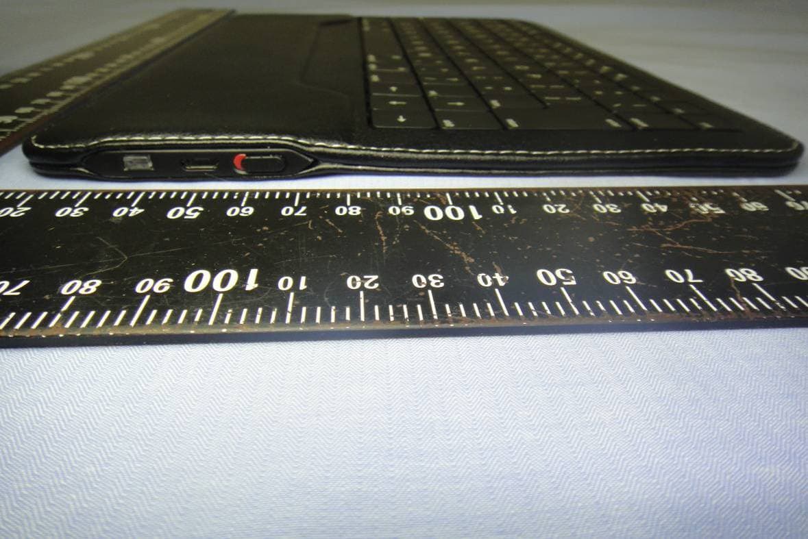 Wireless Bluetooth Keyboard - FCC ID L2BACK5332B - Solid Year Co Ltd