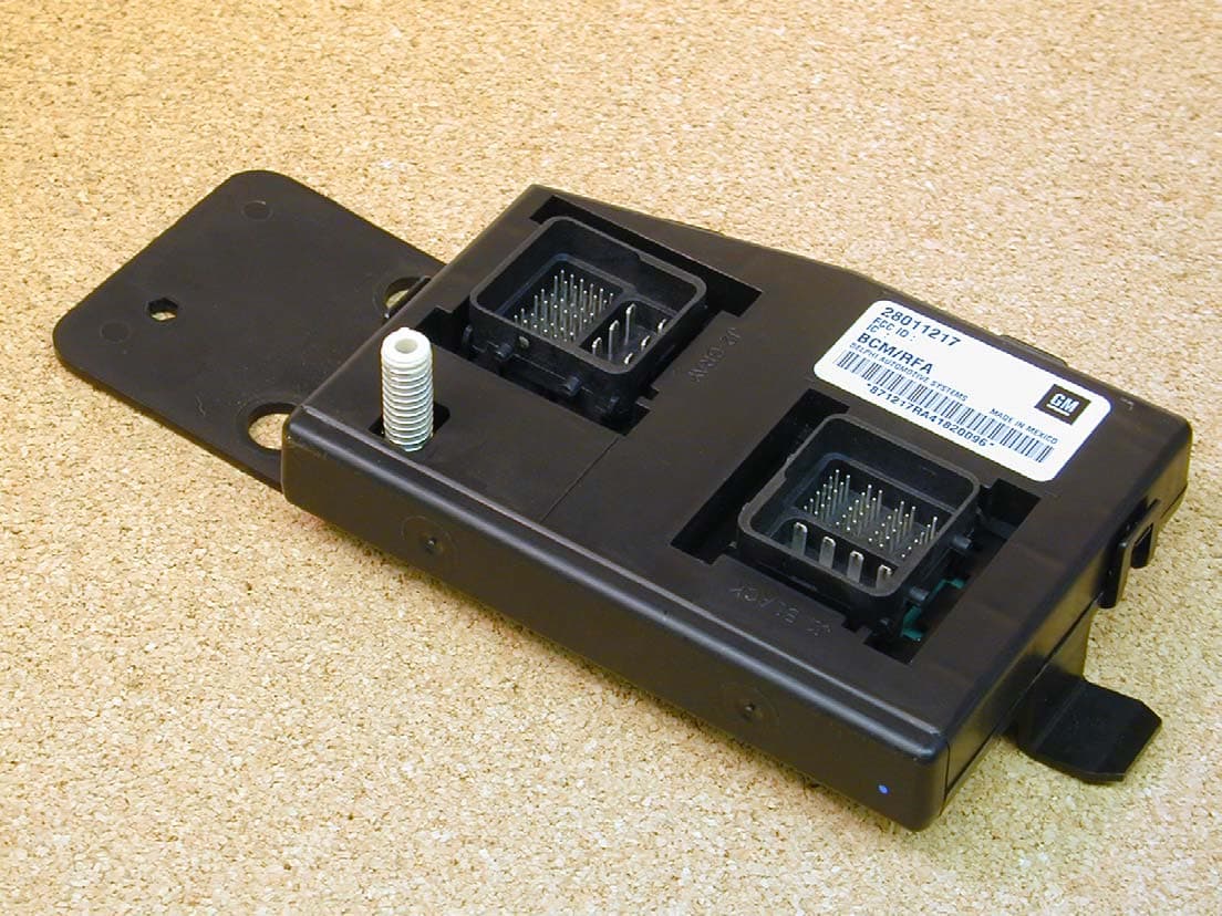 Automotive Security/Convenience Receiver - FCC ID L2C0021R - APTIV Services US LLC (2)