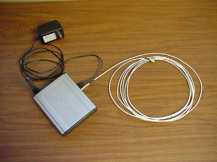 SDARS Downconverter/Transmitter - FCC ID L2C0029TR - APTIV Services US LLC (4)