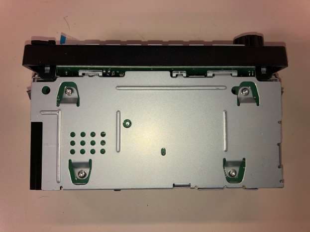 DEA700 Series ROW - FCC ID L2C0078TR - APTIV Services US LLC (3)