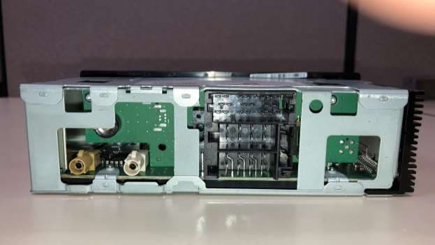 DEA700 Series ROW - FCC ID L2C0078TR - APTIV Services US LLC (2)