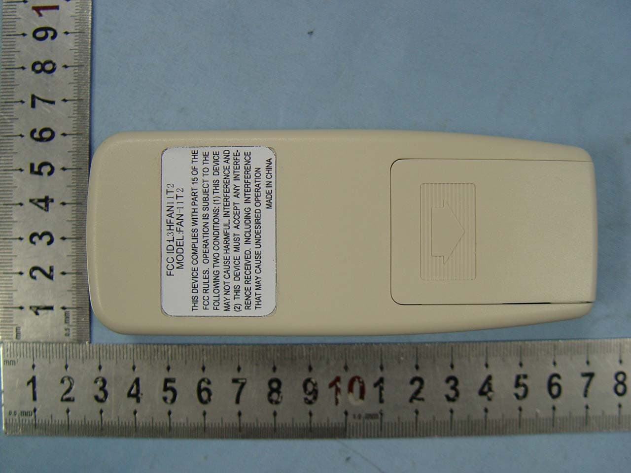 Remote Control - FCC ID L3HFAN11T2 - Chia Wei Electric Co Ltd (2)