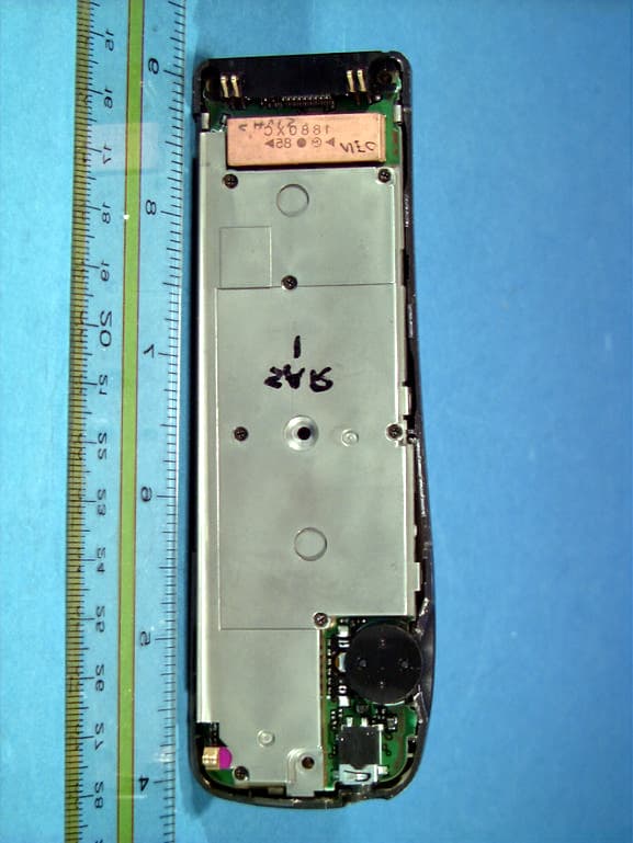 Dual-Band (Analog/PCS) Phone (AMPS/CDMA) - FCC ID L5ACMSB200 - Sony Electronics Inc (5)