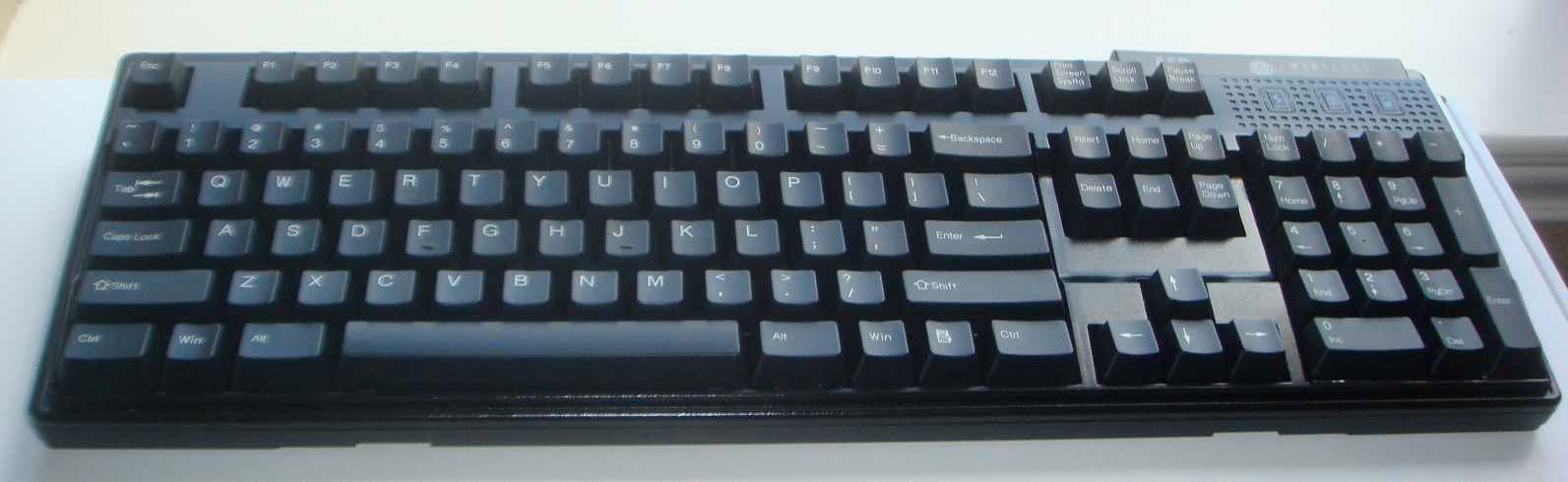 Mechanical Wireless Keyboard - FCC ID L7MR600 - Wireless Computing Inc (2)