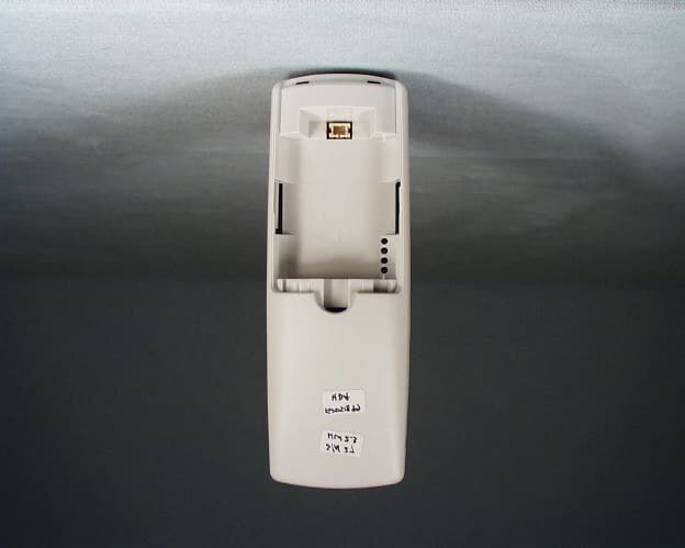 DSS - Part 15 Spread Spectrum Transmitter - FCC ID L82-242240 - Siemens Information and Communication Mobile LLC (4)