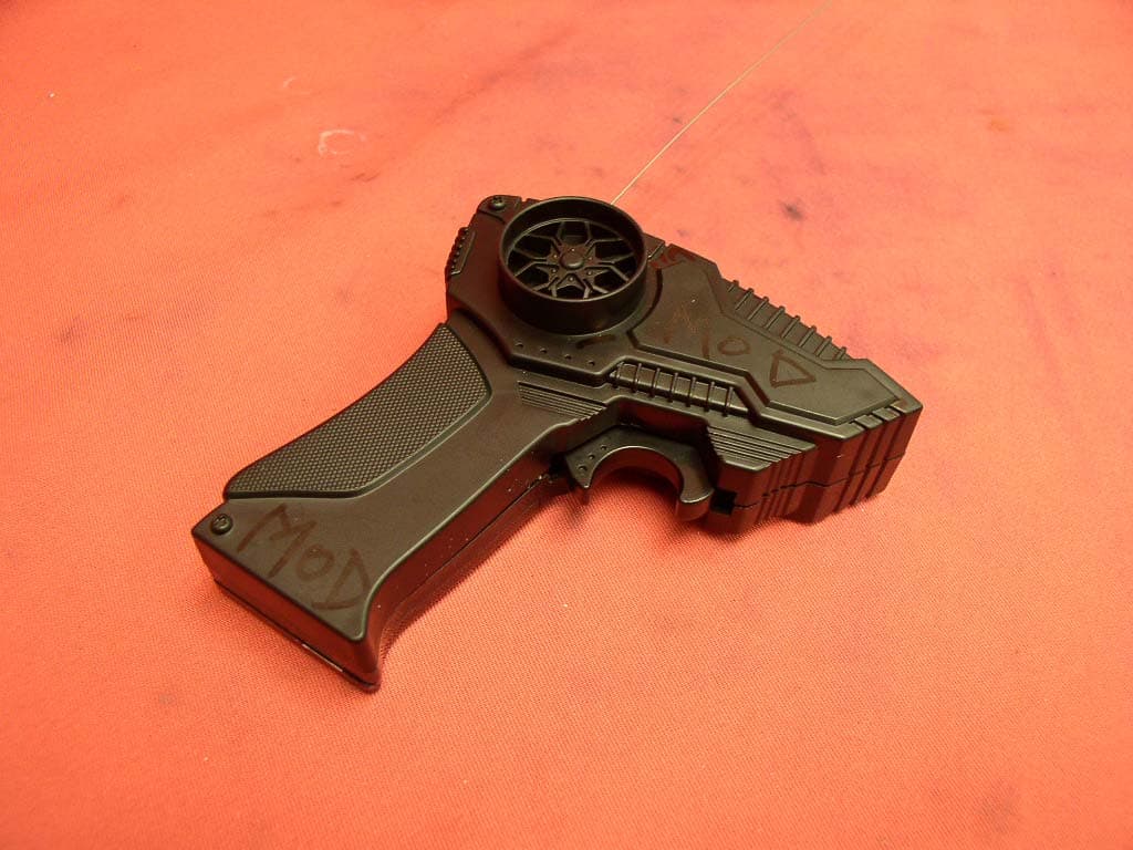 RC Car - FCC ID L9G32066T - Artin Industrial Co Ltd (2)