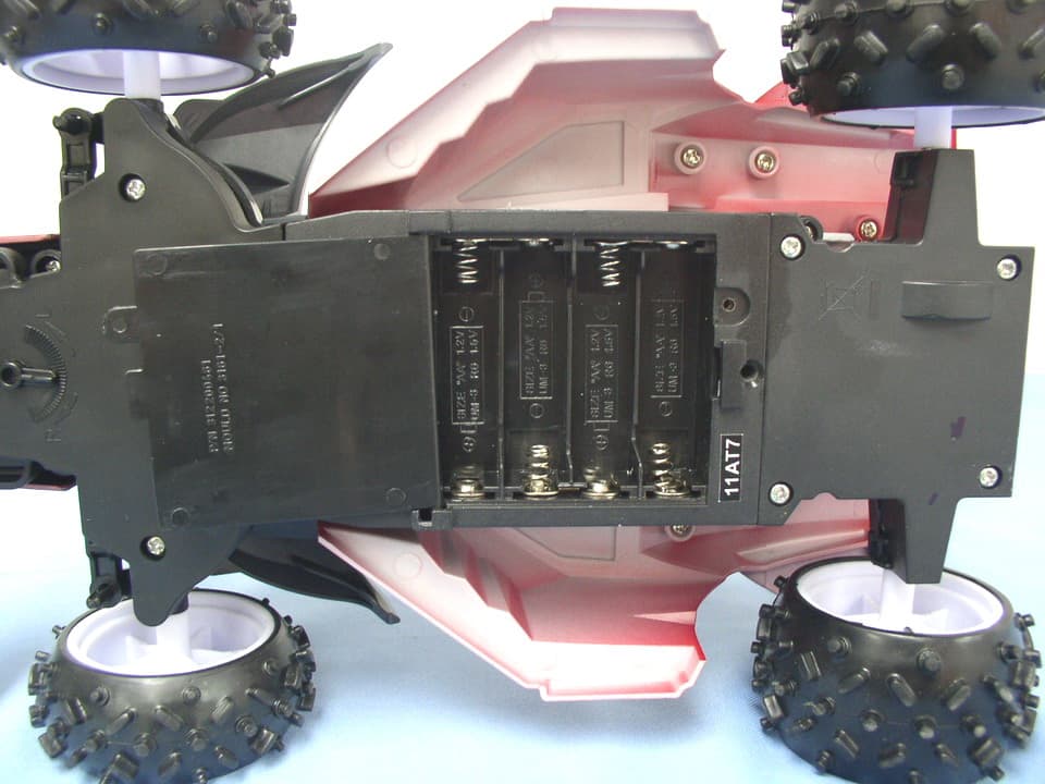 RC Car - FCC ID L9G664523R - Artin Industrial Co Ltd
