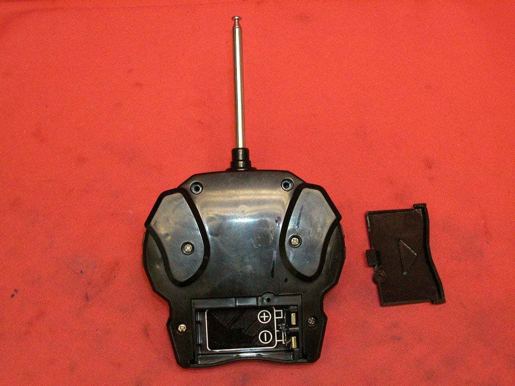 RC Car - FCC ID L9G79124T - Artin Industrial Co Ltd (2)