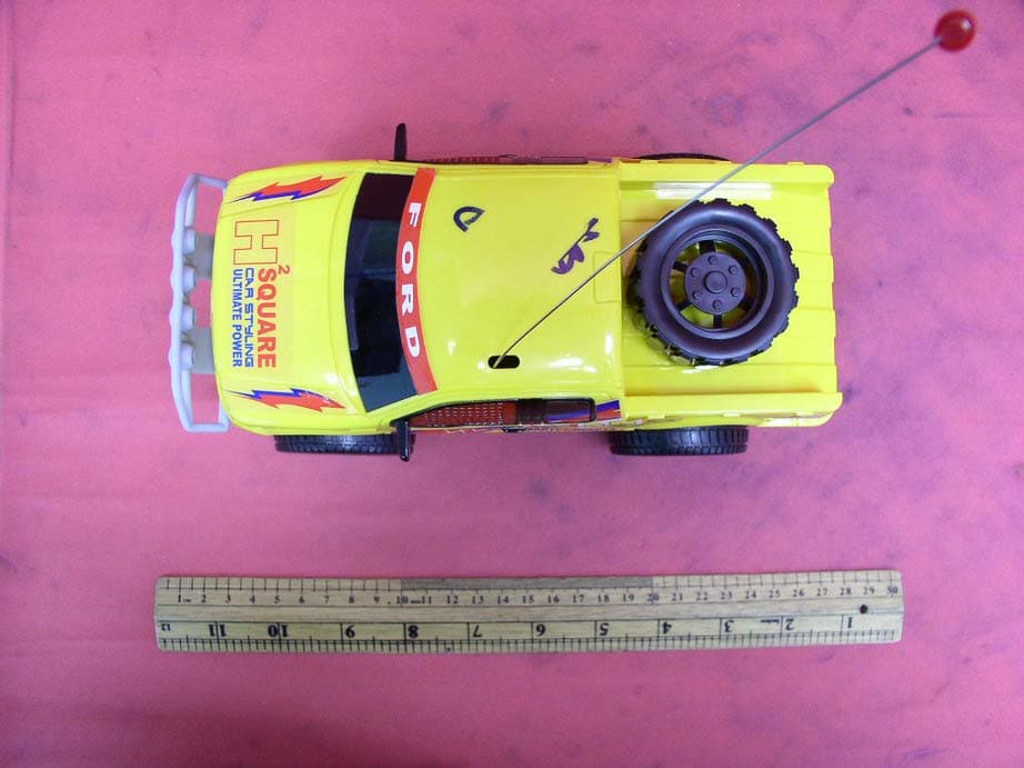 RC Car - FCC ID L9G793509R - Artin Industrial Co Ltd (2)