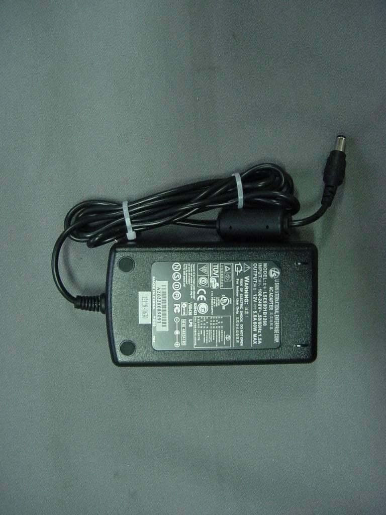 LCD Monitor With TV Tuner - FCC ID LAK180T - BTC Korea Co Ltd (3)