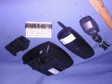 900MHz Cordless Phone with Caller ID - FCC ID LBBFF2115TE - Continental Conair Limited (3)