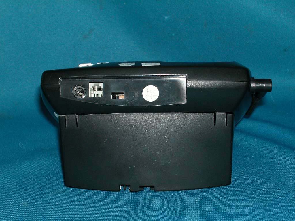 900MHz 40 Channel Analog Modulation Cordless Phone - FCC ID LBBFF2150A - Continental Conair Limited (2)