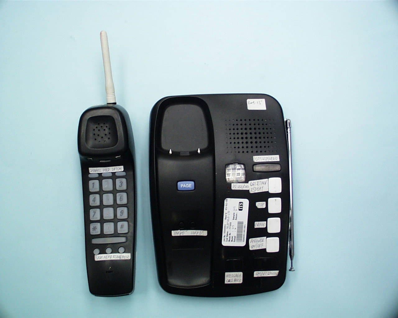 25 Channel Cordless Phone - FCC ID LBBFF688 - Continental Conair Limited