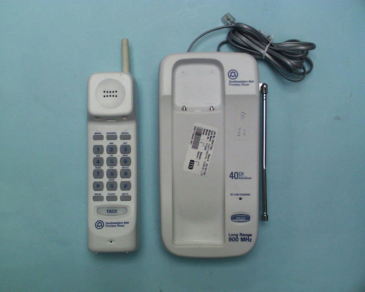 900MHz Cordless Telephone - FCC ID LBBFF905ATA - Continental Conair Limited