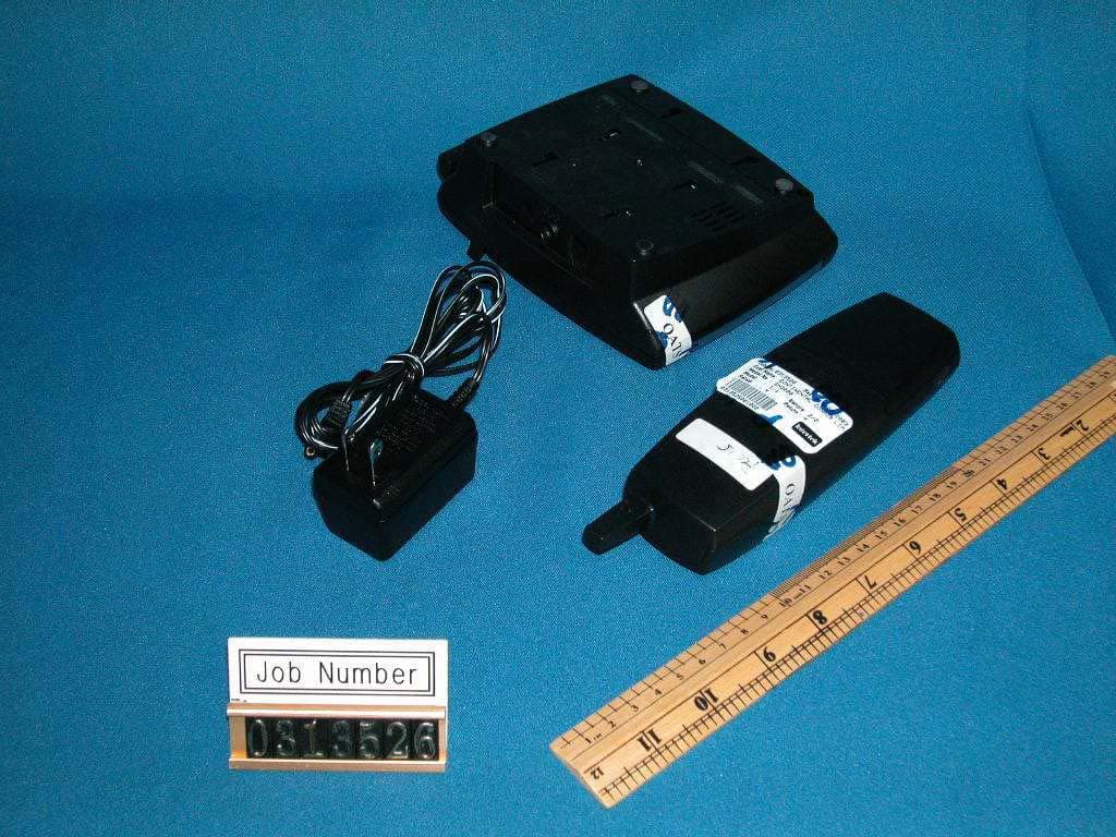 2.4GHz Analog Modulation Cordless Phone - FCC ID LBBGH3000GK - Continental Conair Limited