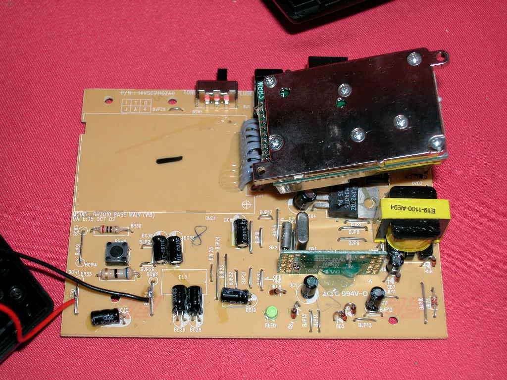 2.4GHz 40 Channel Analog Modulation Cordless Phone - FCC ID LBBGH3012AT - Continental Conair Limited (3)