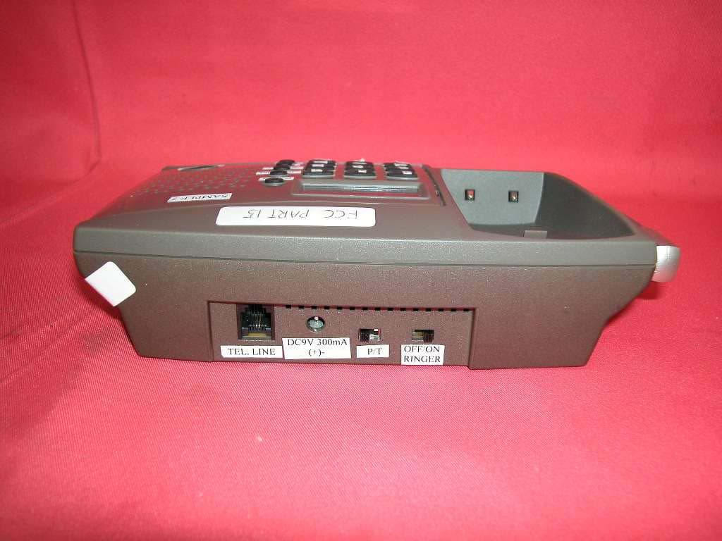 2.4GHz 40 Channel Analog Modulation Cordless Phone - FCC ID LBBGH3028AT - Continental Conair Limited (2)