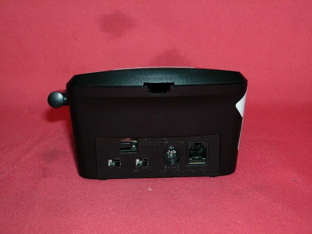 2.4GHz 40 Channel Analog Modulation Cordless Phone - FCC ID LBBGH3034ATA - Continental Conair Limited (3)