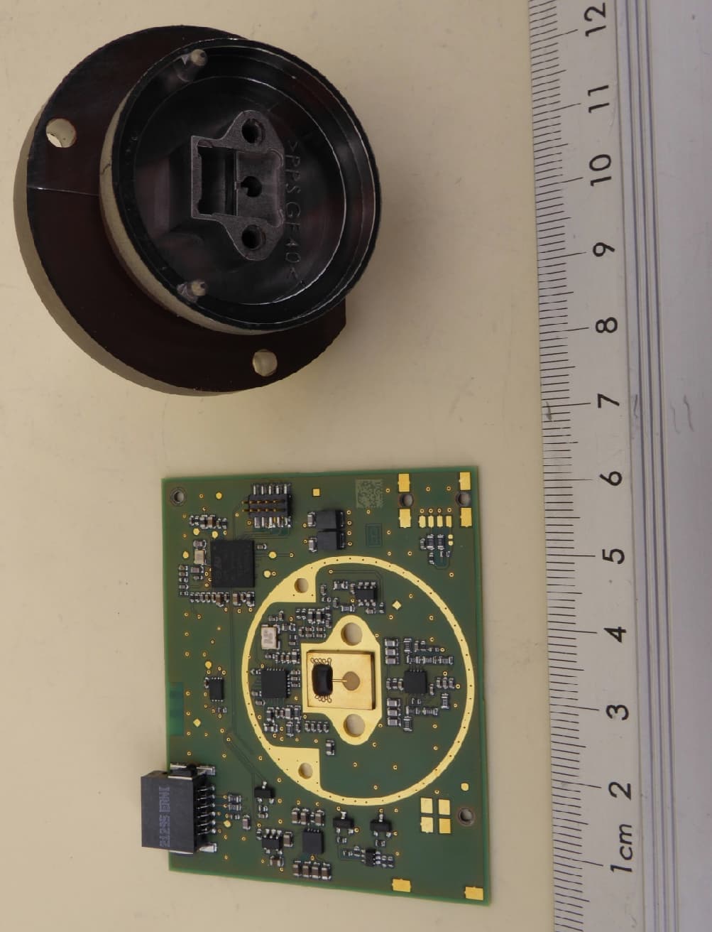 Level Probing Radar - FCC ID LCGUXR3XYEL - Endress and Hauser SE Co. KG (2)