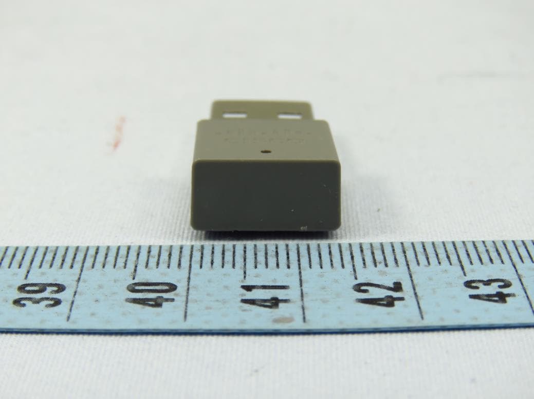 Bluetooth USB Adapter - FCC ID LDK700BA2137 - Cisco Systems Inc (5)