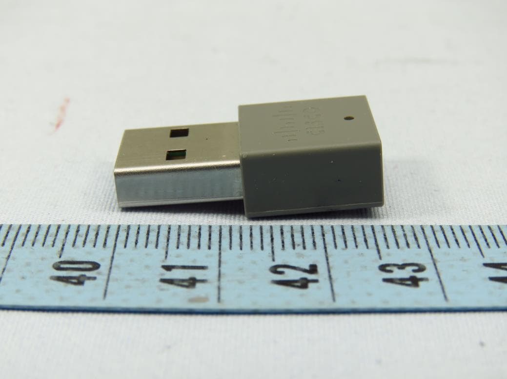 Bluetooth USB Adapter - FCC ID LDK700BA2137 - Cisco Systems Inc (3)