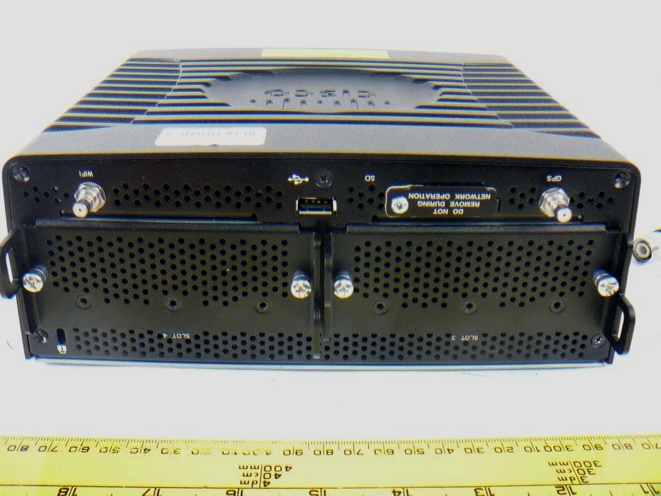 Cisco 1120 Connected Grid Router (CGR 1120) - FCC ID LDKCALAB0676 - Cisco Systems Inc (2)