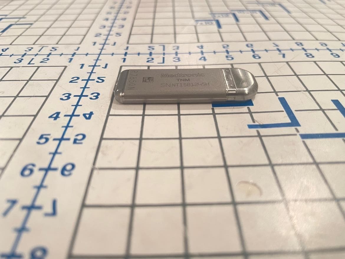 Implantable Neurostimulator - FCC ID LF5P7850N - Medtronic, Inc. (4)