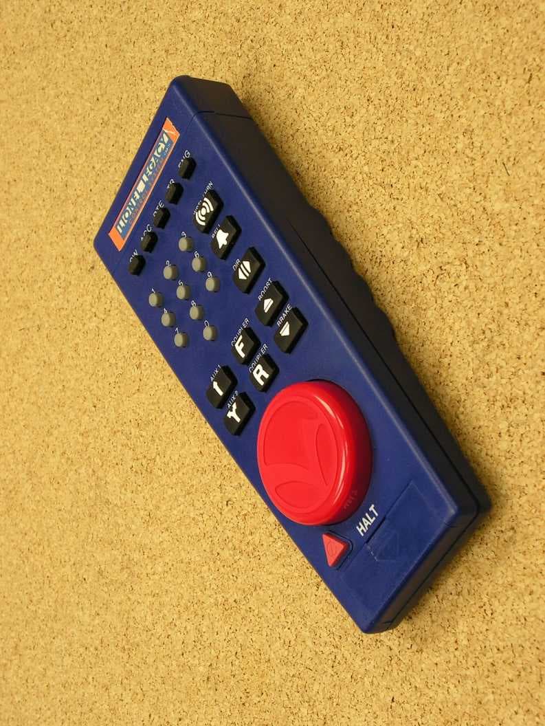 Remote Control - FCC ID LIV-CABIL - Lionel L.L.C.