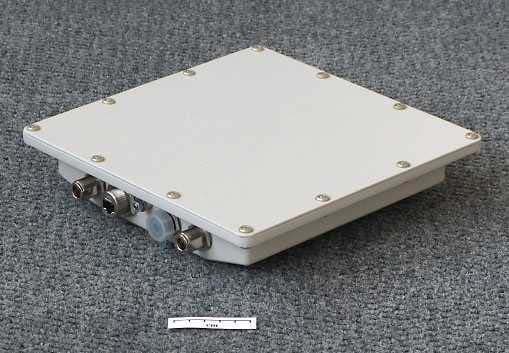 BreezeNET B300 System - FCC ID LKT-BNETB-49 - Alvarion Technologies Ltd. (2)