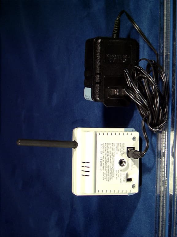 2-Channel Wireless Surveillance Camera Transmitter - FCC ID LLIBWC24 - Hi Tron Systems Inc (1)