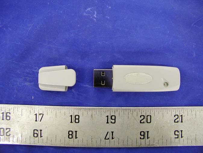 USB Bluetooth Adapter - FCC ID LNQBTM200B - Actiontec Electronics Inc (2)