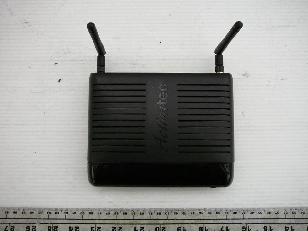Wireless 11n ADSL2 Modem Gateway - FCC ID LNQGT784WN - Actiontec Electronics Inc (3)
