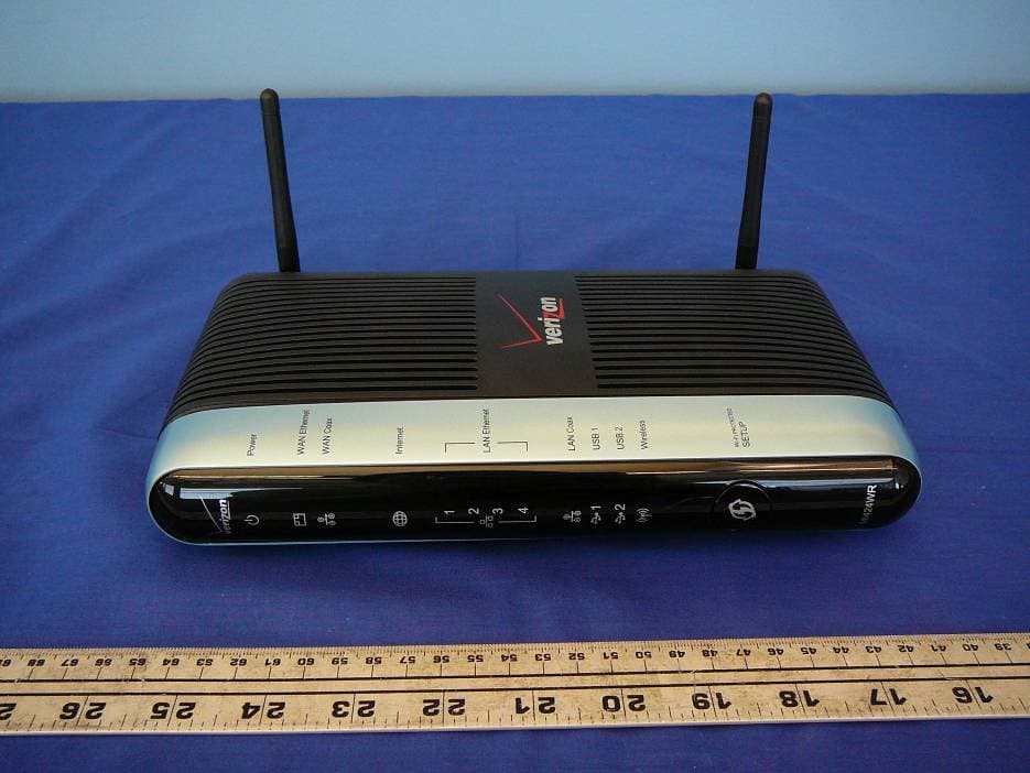 Wireless 11n Broadband Home Router - FCC ID LNQMI424WRG - Actiontec Electronics Inc (3)