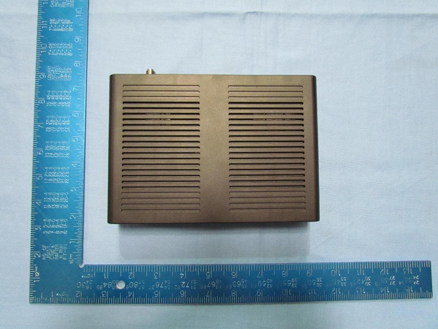 11ac Wireless Ethernet Bridge - FCC ID LNQWCB5000 - Actiontec Electronics Inc (1)