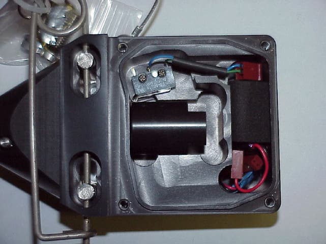 Radio Anti-Two Block Transmitter - FCC ID LPP-P250111 - Gerald L. Greer Company Inc
